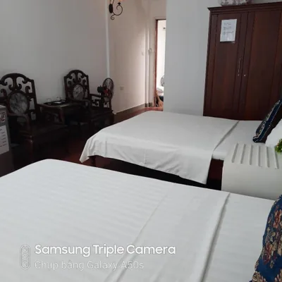 带阳台的豪华双人或双床间 — Hanoi Carina Hotel